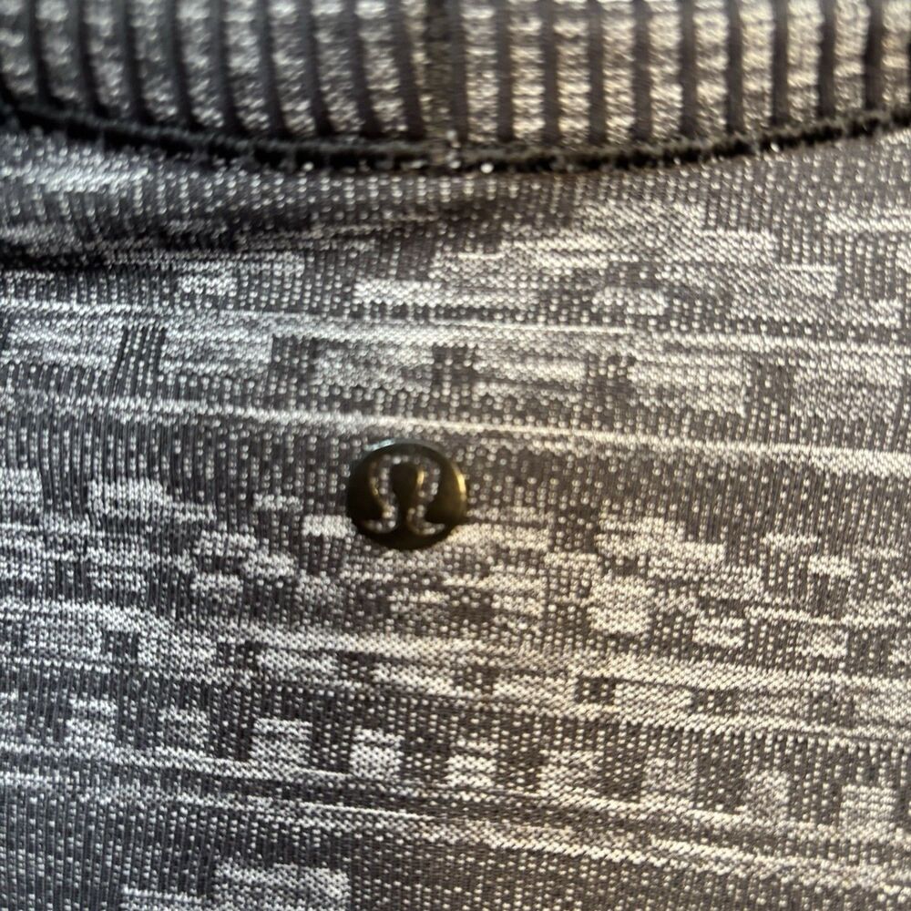 Lululemon Rest Less Pullover Top Heathered Black Colorway Thumb Holes - Picture 3 of 7